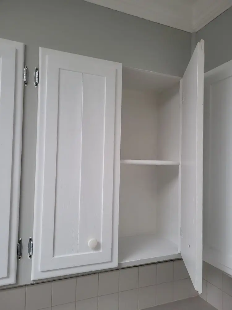 Cabinet painting in Bothell home - white kitchen cabinets professionally painted